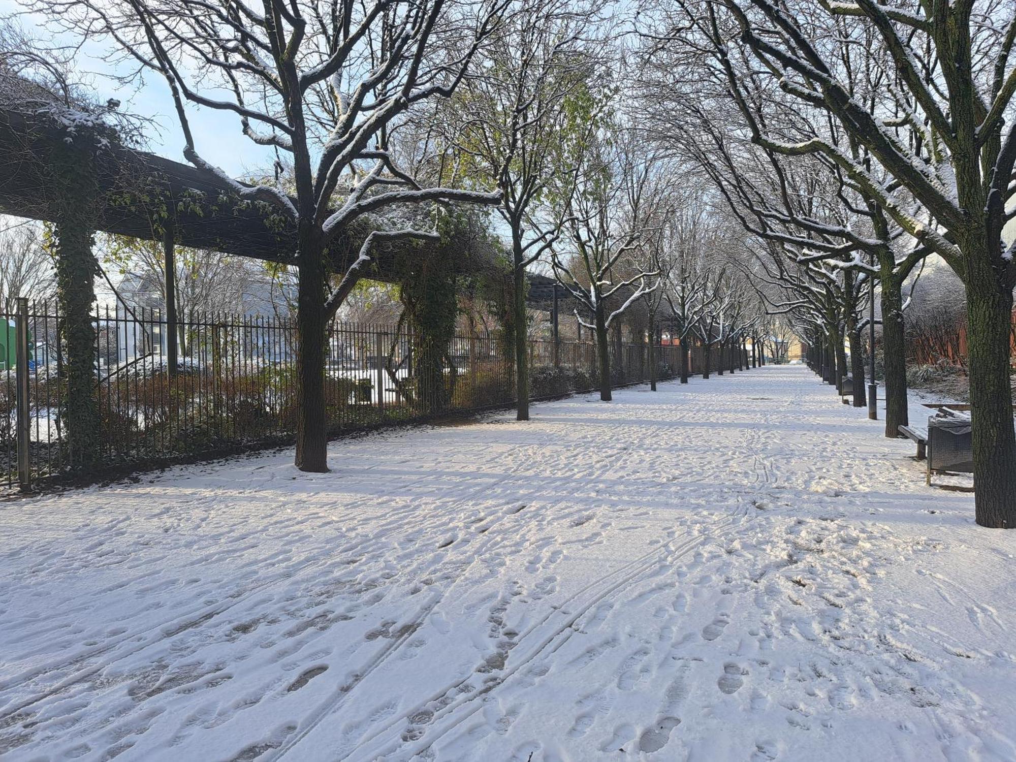 Chez Daniel, Un 2 Pieces Proche De Paris Stade De France Aubervilliers Exteriör bild