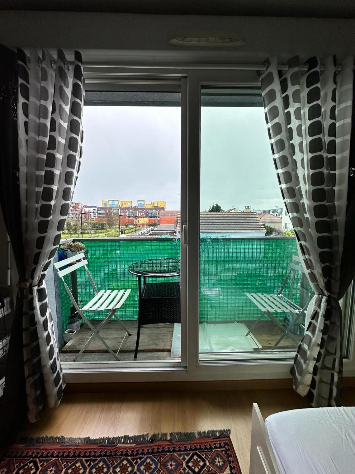 Chez Daniel, Un 2 Pieces Proche De Paris Stade De France Aubervilliers Exteriör bild